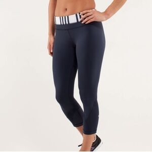 Lululemon Inspire Crop Il Inkwell / Ocean Stripe Inkwell